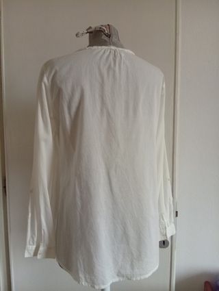 Camicia bianca estiva in cotone