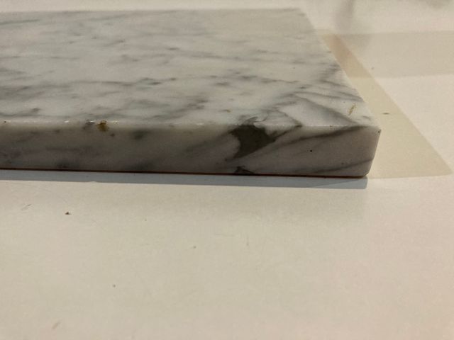 Mármol blanco y gris