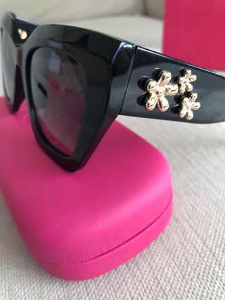 Gafas de sol negras Tous