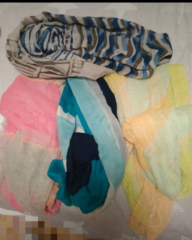 4 Pañuelos Primavera Multicolor