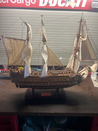 Maqueta HMS Victory