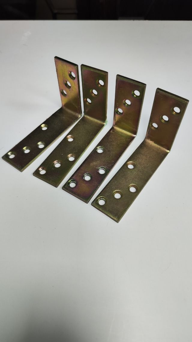 Lote cuatro escuadras