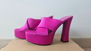 Sandalia tacón nueva sin estrenar