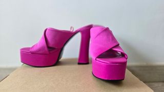 Sandalia tacón nueva sin estrenar