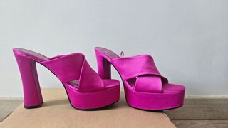 Sandalia tacón nueva sin estrenar