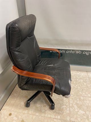 Sillón oficina negro