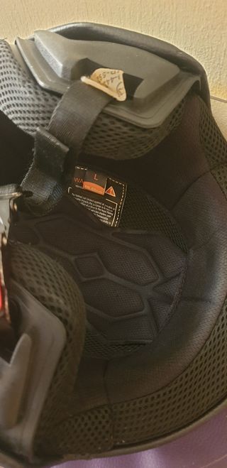 Casco semi-integral