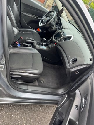 Chevrolet Cruze Familiar 1.7 td