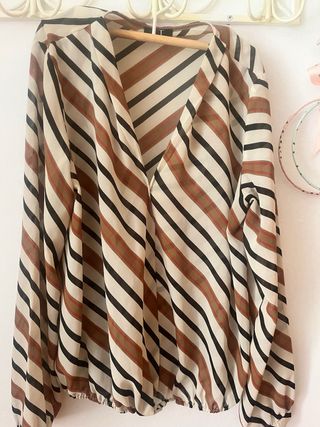 Blusa XT Studio rayas beige-marrón