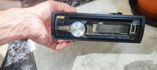 Radio JVC usado en muy buen estado