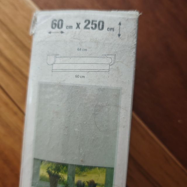 Estor enrollable blanco 60x250