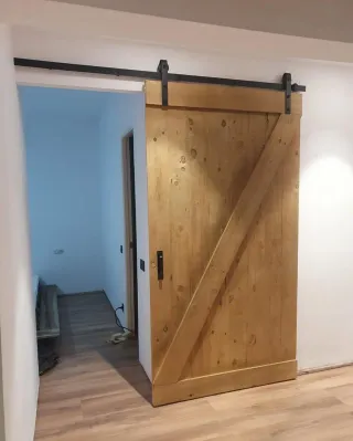 Puerta granero madera maciza