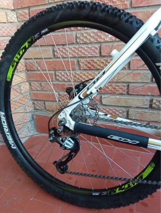 Bicicleta Montaña BH Spike