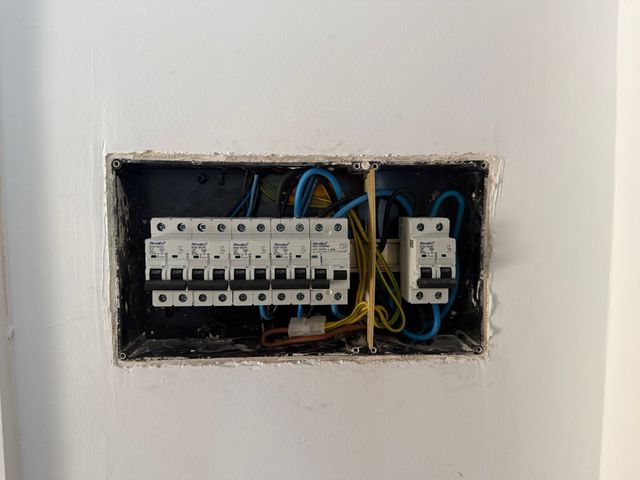 fontanero y electricista