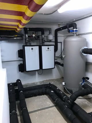 fontanero y electricista (LAMPISTA )