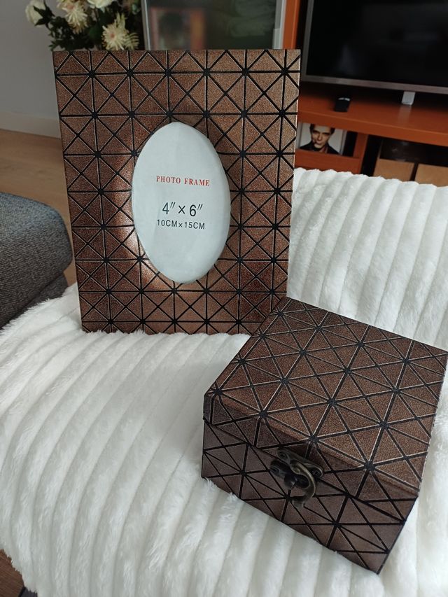 Marco fotos 10x15cm + cajita