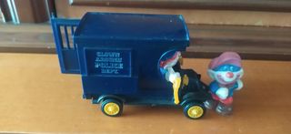 Furgontrippo Police - Flippo Trippo Clow