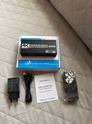 Divisor de interruptor Matrix compatible con HDMI 