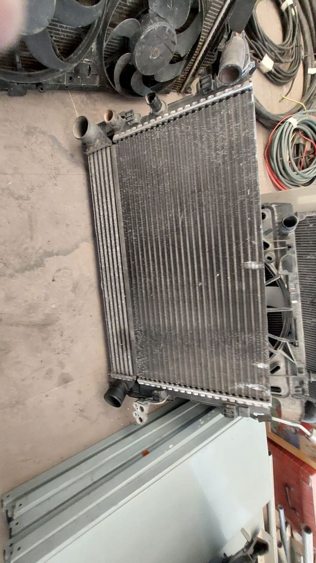 CONDENSADOR AIRE ACONDICIONADO GRUPO VAG