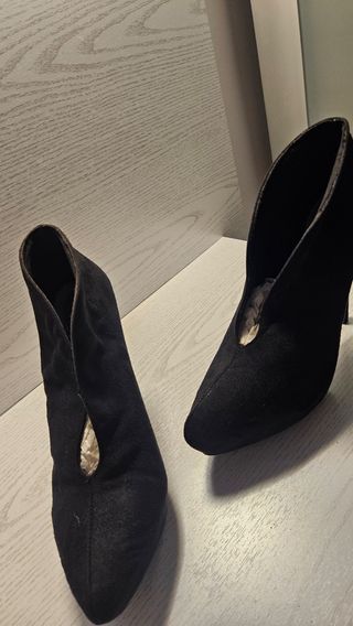 Zapatos negros tacón alto