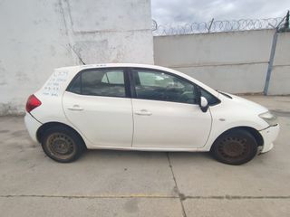 C839 DESPIECE COMPLETO TOYOTA AURIS 2008 2.0 D