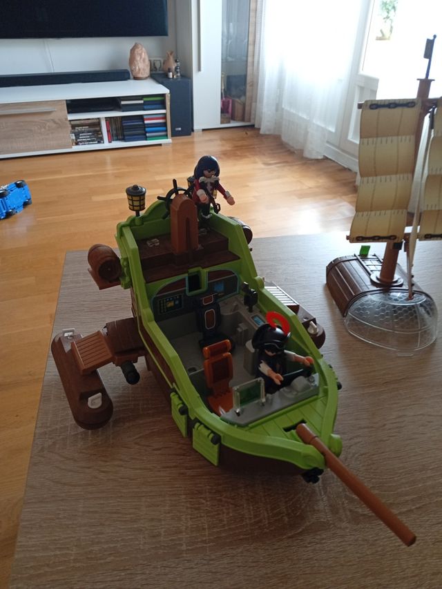 Barco pirata playmobil