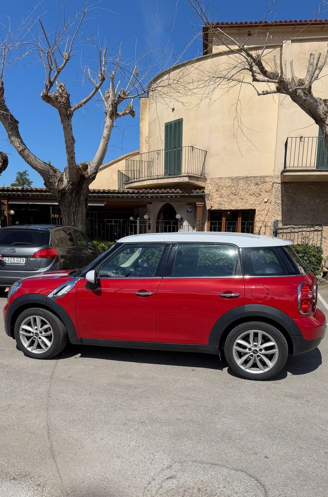 MINI COUNTRYMAN COOPER D 1.6 2014