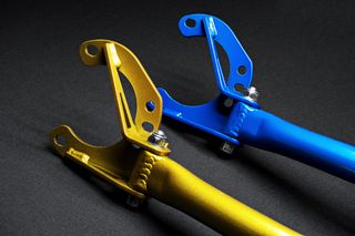 Barra de refuerzo de torretas delantera BMW e46