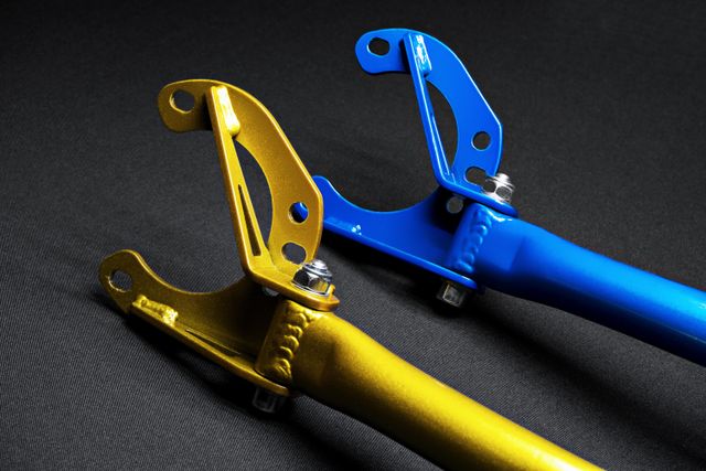 Barra de refuerzo de torretas delantera BMW e46