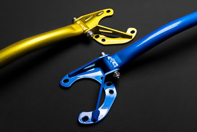 Barra de refuerzo de torretas delantera BMW e46