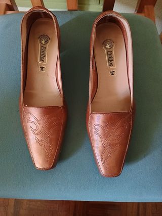Zapatos mujer pitillos color cobrizo 38