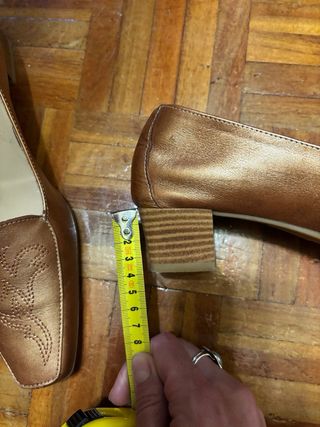 Zapatos mujer pitillos color cobrizo 38