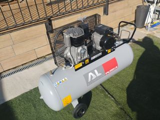 SE VENDE COMPRESOR PUSKA SIN USAR.