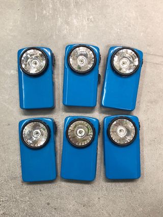 Linterna de petaca azul