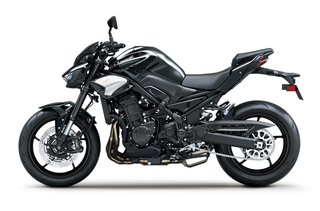 Kawasaki Z900 A2 2025