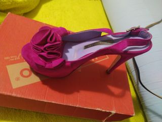 Sandalias tacón rosa mujer