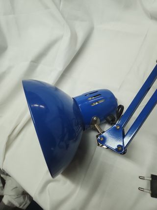 LÁMPARA PARA ESTUDIO FLEXO BRAZO.  AZUL