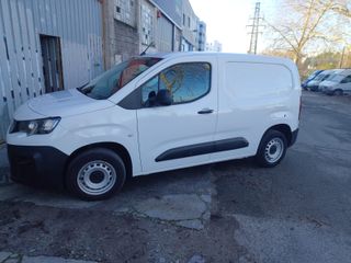 Peugeot Partner 2021