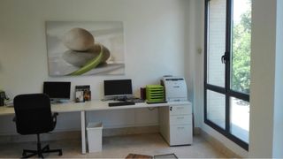 Alquiler oficina luminosa en Igara 