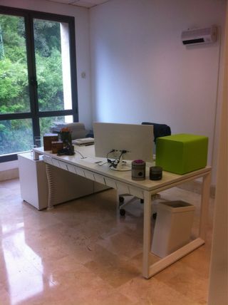 Alquiler oficina luminosa en Igara 