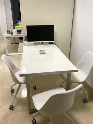 Alquiler oficina luminosa en Igara 