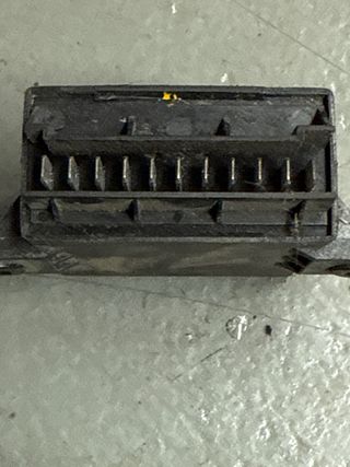 Modulo de camion Nissan ref 28451Y9500