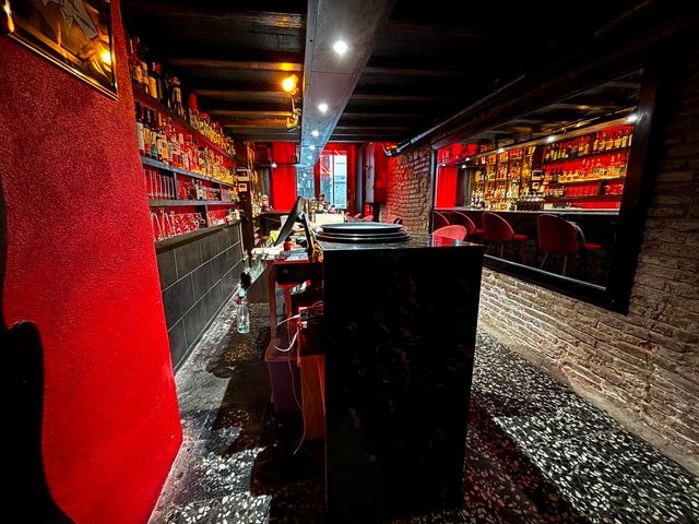 R-7938219 Traspaso Bar Restaurante licencia C3 