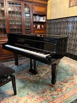 Yamaha G2 Piano de Cola