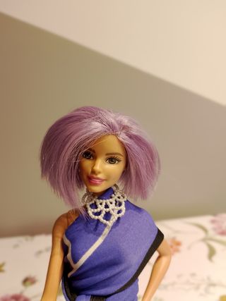Barbie capelli lilla