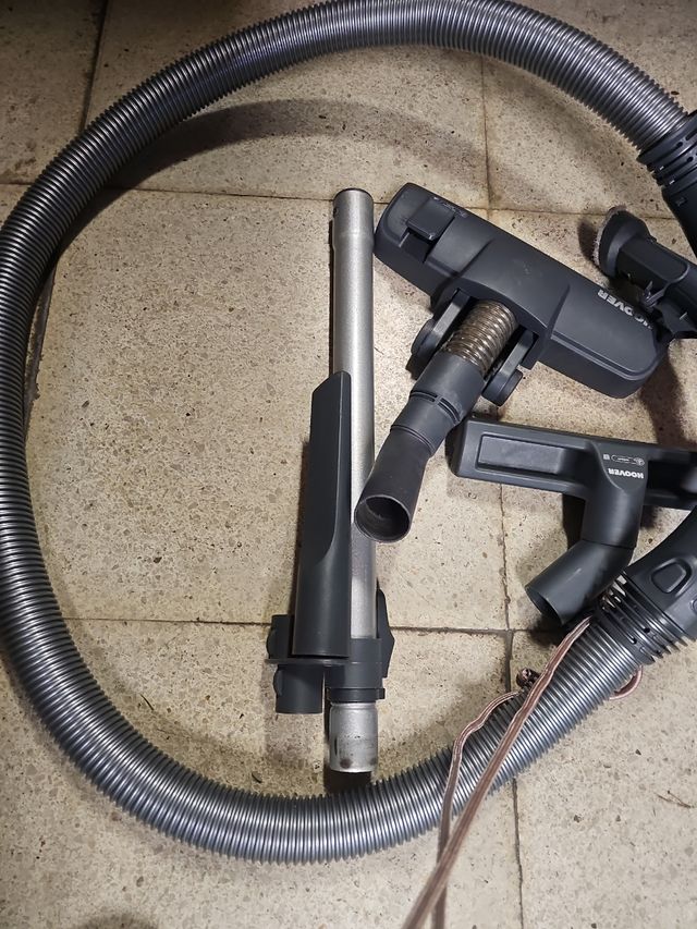 Aspirador Hoover Reactiv