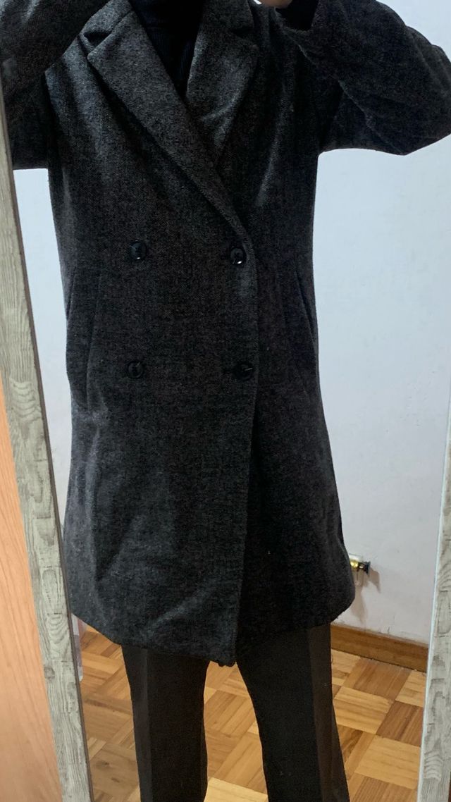 Gabardina gris de Zara