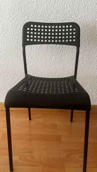 Silla ADDE Ikea negra