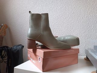 Botines caqui mujer