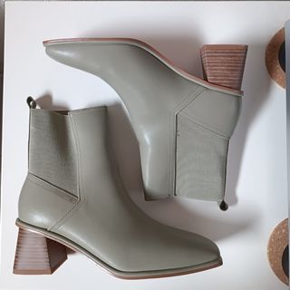 Botines caqui mujer